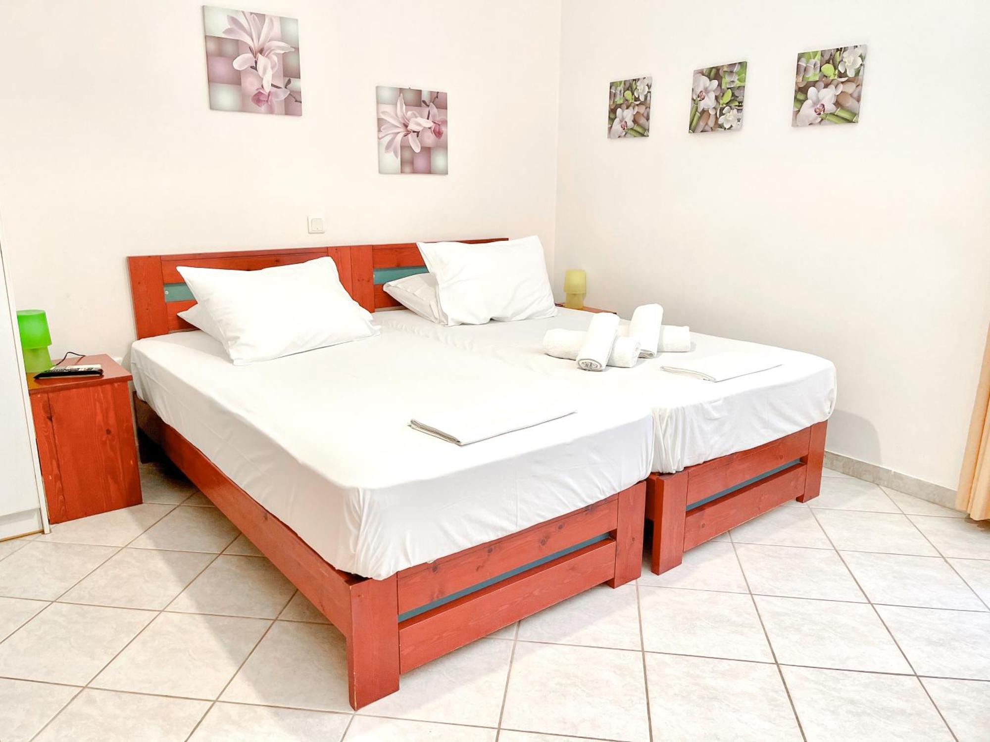 Xenios Zeus Rooms Koróni Zewnętrze zdjęcie